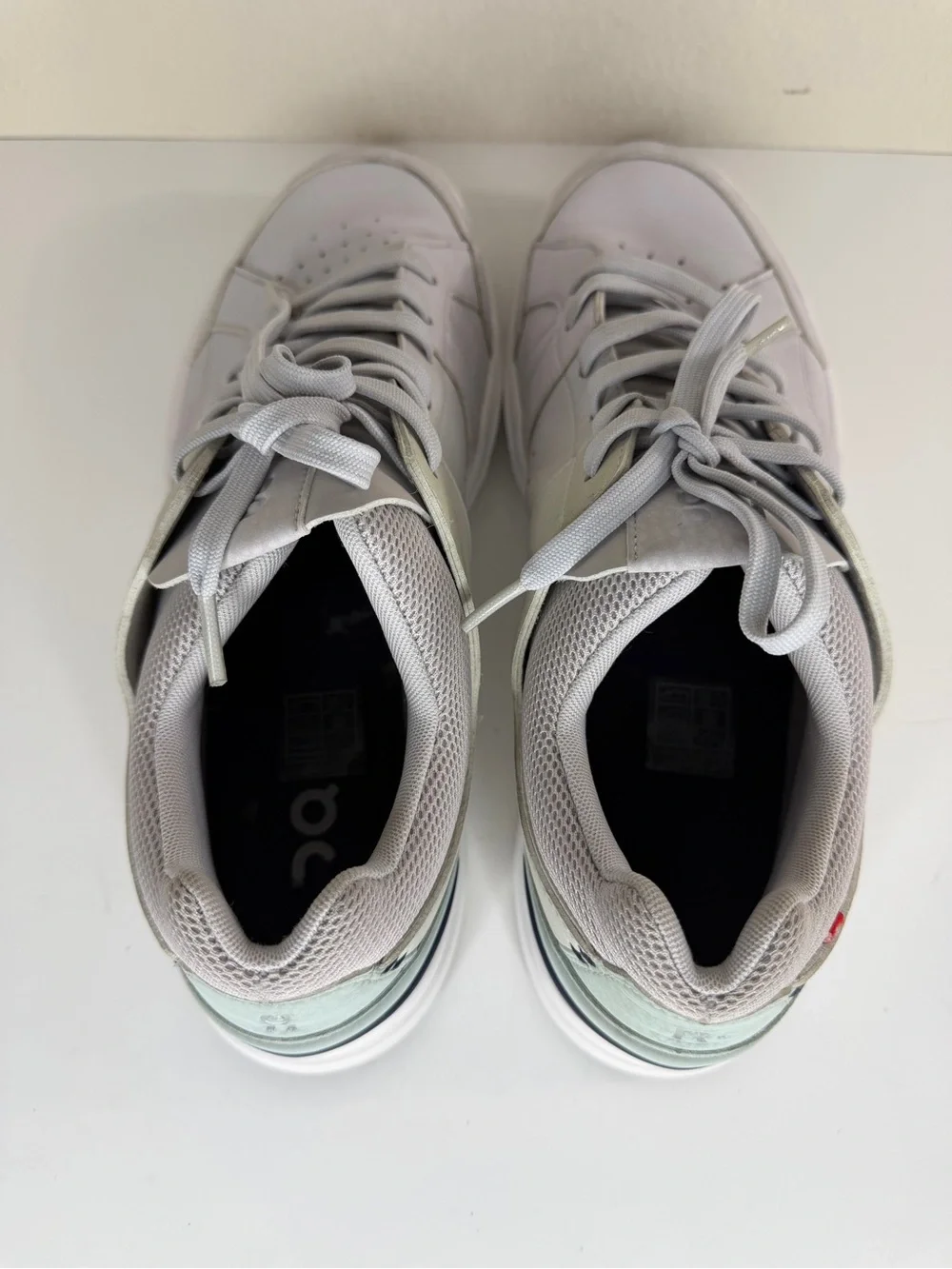 On THE ROGER Clubhouse Glacier Gray Shoes Tennis Sneakers Men Size 47 US 12